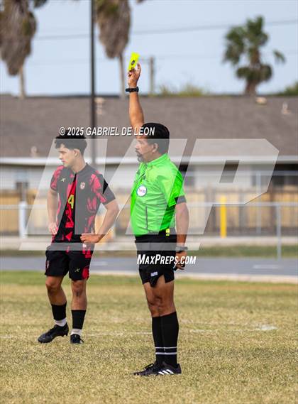 Thumbnail 3 in Progreso @ Port Isabel (Uil Region IV 4A D1 Bi-District Soccer) photogallery.