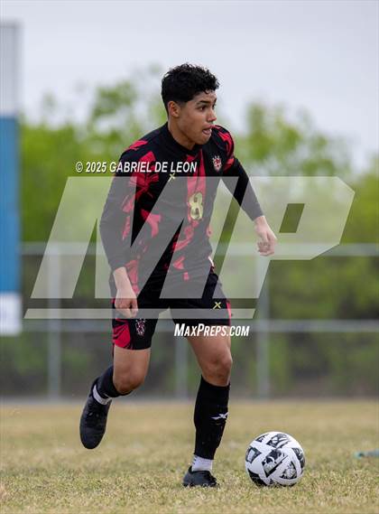Thumbnail 3 in Progreso @ Port Isabel (Uil Region IV 4A D1 Bi-District Soccer) photogallery.