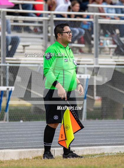 Thumbnail 2 in Progreso @ Port Isabel (Uil Region IV 4A D1 Bi-District Soccer) photogallery.