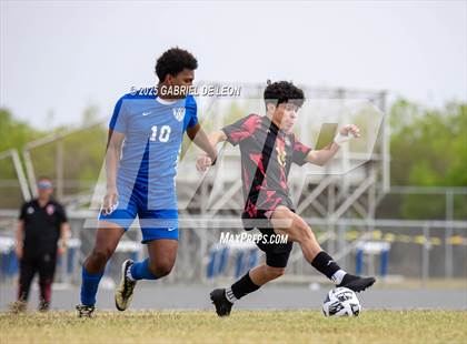 Thumbnail 3 in Progreso @ Port Isabel (Uil Region IV 4A D1 Bi-District Soccer) photogallery.