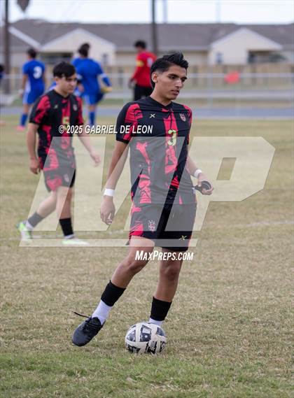 Thumbnail 1 in Progreso @ Port Isabel (Uil Region IV 4A D1 Bi-District Soccer) photogallery.