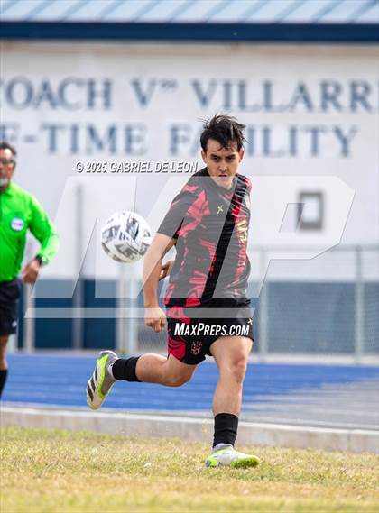 Thumbnail 1 in Progreso @ Port Isabel (Uil Region IV 4A D1 Bi-District Soccer) photogallery.