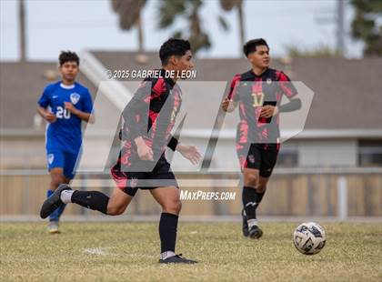 Thumbnail 2 in Progreso @ Port Isabel (Uil Region IV 4A D1 Bi-District Soccer) photogallery.