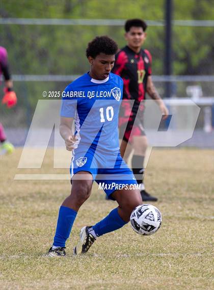 Thumbnail 2 in Progreso @ Port Isabel (Uil Region IV 4A D1 Bi-District Soccer) photogallery.