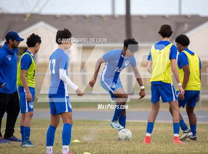 Thumbnail 1 in Progreso @ Port Isabel (Uil Region IV 4A D1 Bi-District Soccer) photogallery.