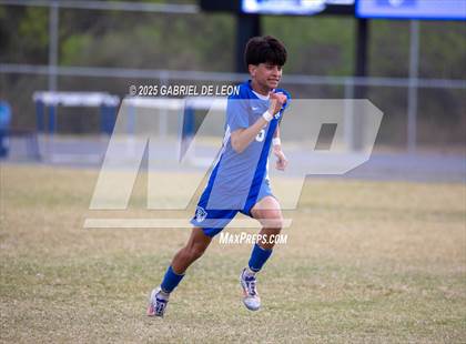 Thumbnail 3 in Progreso @ Port Isabel (Uil Region IV 4A D1 Bi-District Soccer) photogallery.