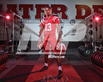 Thumbnail 3 in Mater Dei (Preseason Early Contenders Photo Shoot)) photogallery.