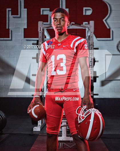 Thumbnail 3 in Mater Dei (Preseason Early Contenders Photo Shoot)) photogallery.