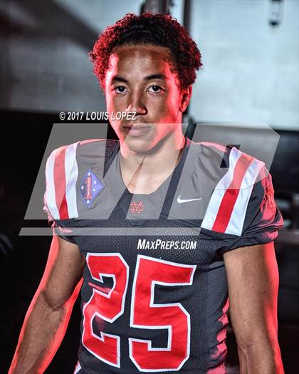 Thumbnail 3 in Mater Dei (Preseason Early Contenders Photo Shoot)) photogallery.
