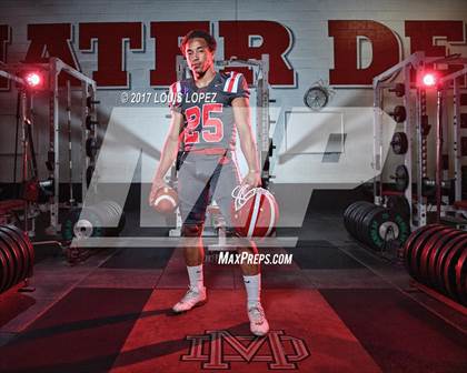 Thumbnail 2 in Mater Dei (Preseason Early Contenders Photo Shoot)) photogallery.