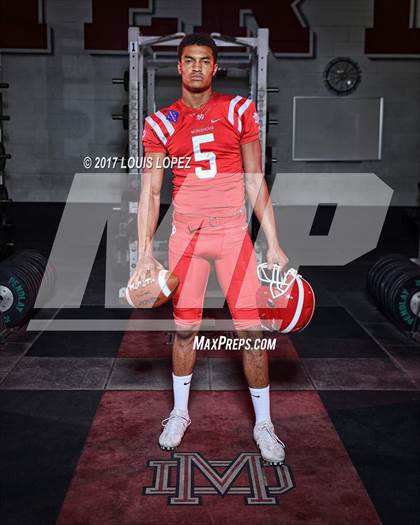 Thumbnail 2 in Mater Dei (Preseason Early Contenders Photo Shoot)) photogallery.