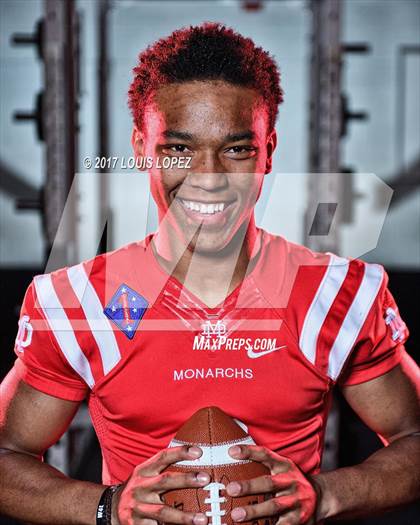 Thumbnail 2 in Mater Dei (Preseason Early Contenders Photo Shoot)) photogallery.