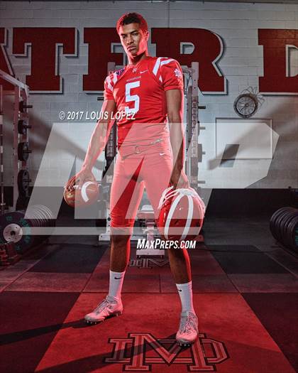 Thumbnail 2 in Mater Dei (Preseason Early Contenders Photo Shoot)) photogallery.
