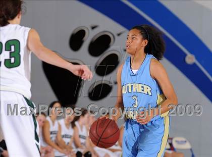 Thumbnail 2 in Burbank vs. Granite Bay (Bulldog Winter Classic) photogallery.