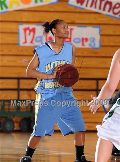 Thumbnail 2 in Burbank vs. Granite Bay (Bulldog Winter Classic) photogallery.