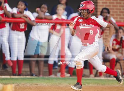 Thumbnail 2 in Creekside @ Dutchtown photogallery.