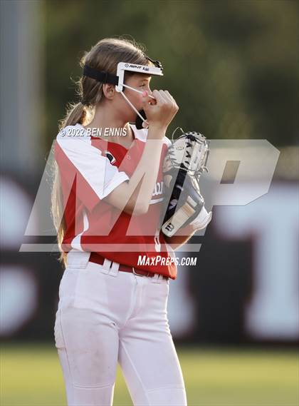 Thumbnail 3 in Creekside @ Dutchtown photogallery.