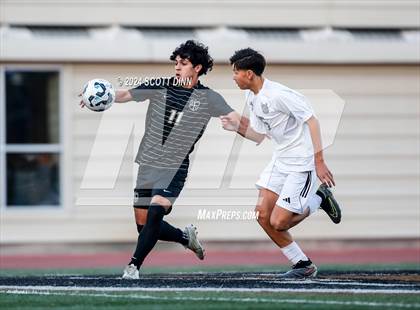Thumbnail 2 in Carlmont @ Archbishop Mitty photogallery.