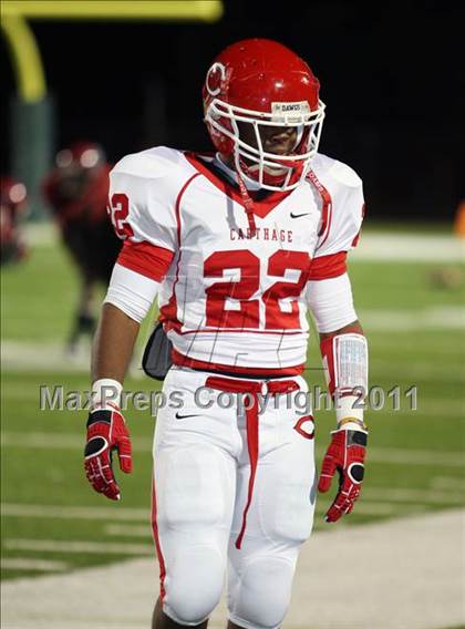 Thumbnail 3 in Liberty-Eylau vs. Carthage (3A Region 2 Bi-District Playoff) photogallery.