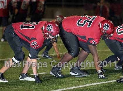 Thumbnail 2 in Liberty-Eylau vs. Carthage (3A Region 2 Bi-District Playoff) photogallery.