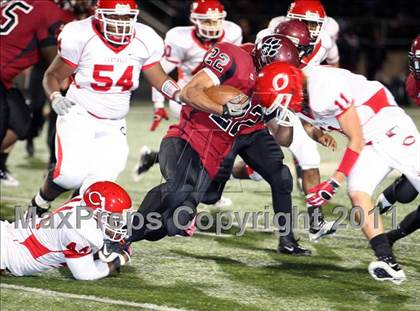 Thumbnail 3 in Liberty-Eylau vs. Carthage (3A Region 2 Bi-District Playoff) photogallery.
