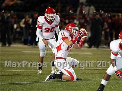 Thumbnail 3 in Liberty-Eylau vs. Carthage (3A Region 2 Bi-District Playoff) photogallery.