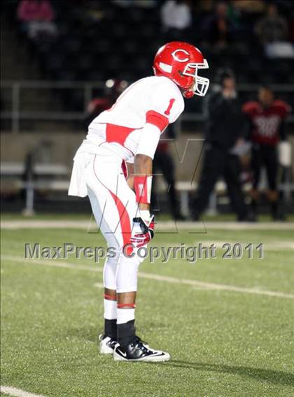 Thumbnail 3 in Liberty-Eylau vs. Carthage (3A Region 2 Bi-District Playoff) photogallery.