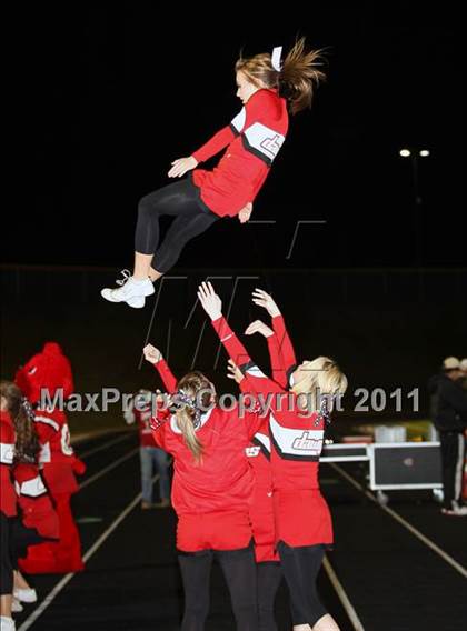 Thumbnail 2 in Liberty-Eylau vs. Carthage (3A Region 2 Bi-District Playoff) photogallery.