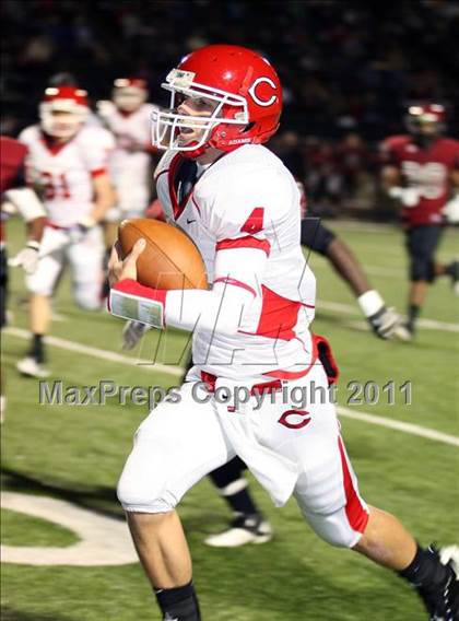 Thumbnail 2 in Liberty-Eylau vs. Carthage (3A Region 2 Bi-District Playoff) photogallery.