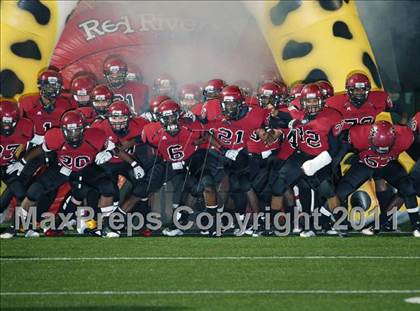 Thumbnail 2 in Liberty-Eylau vs. Carthage (3A Region 2 Bi-District Playoff) photogallery.