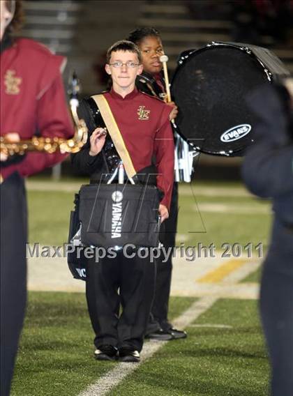 Thumbnail 1 in Liberty-Eylau vs. Carthage (3A Region 2 Bi-District Playoff) photogallery.