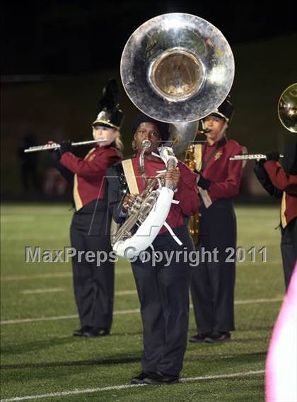 Thumbnail 2 in Liberty-Eylau vs. Carthage (3A Region 2 Bi-District Playoff) photogallery.