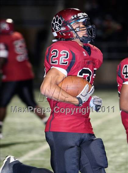 Thumbnail 3 in Liberty-Eylau vs. Carthage (3A Region 2 Bi-District Playoff) photogallery.