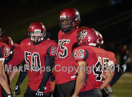 Thumbnail 1 in Liberty-Eylau vs. Carthage (3A Region 2 Bi-District Playoff) photogallery.