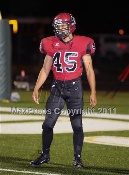 Thumbnail 1 in Liberty-Eylau vs. Carthage (3A Region 2 Bi-District Playoff) photogallery.
