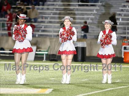 Thumbnail 3 in Liberty-Eylau vs. Carthage (3A Region 2 Bi-District Playoff) photogallery.