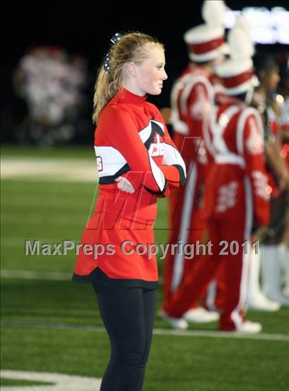 Thumbnail 2 in Liberty-Eylau vs. Carthage (3A Region 2 Bi-District Playoff) photogallery.
