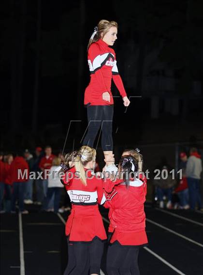 Thumbnail 2 in Liberty-Eylau vs. Carthage (3A Region 2 Bi-District Playoff) photogallery.