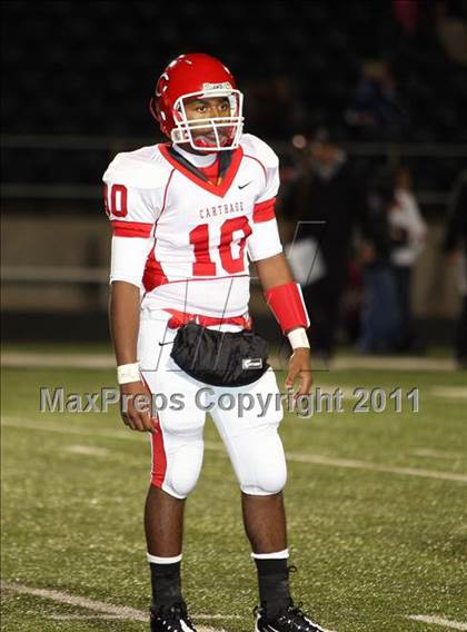 Thumbnail 1 in Liberty-Eylau vs. Carthage (3A Region 2 Bi-District Playoff) photogallery.