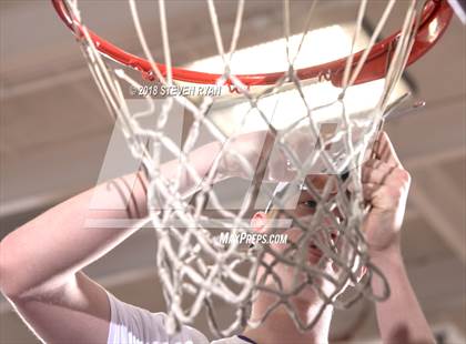 Thumbnail 1 in University vs. Montverde Academy (GEICO National Tournament Final) photogallery.