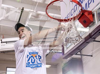 Thumbnail 1 in University vs. Montverde Academy (GEICO National Tournament Final) photogallery.
