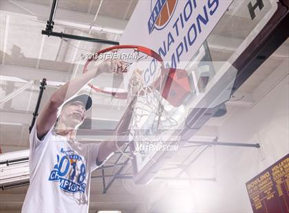 Thumbnail 1 in University vs. Montverde Academy (GEICO National Tournament Final) photogallery.