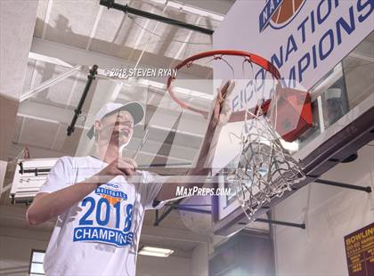 Thumbnail 3 in University vs. Montverde Academy (GEICO National Tournament Final) photogallery.