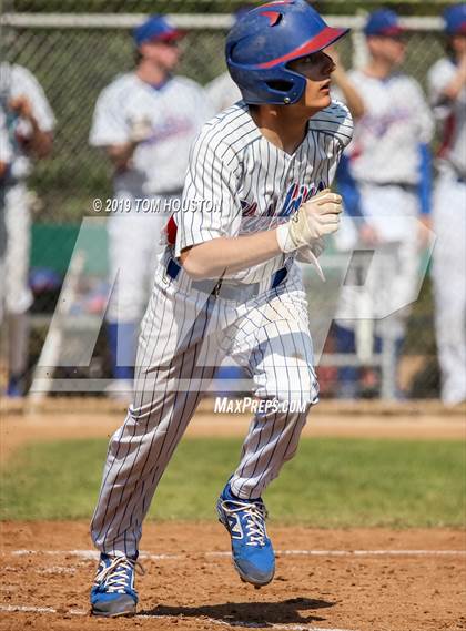 Thumbnail 1 in La Serna vs. Reno photogallery.