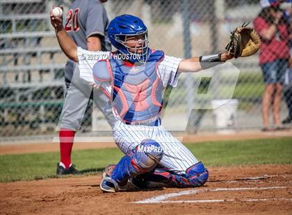 Thumbnail 1 in La Serna vs. Reno photogallery.