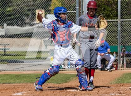 Thumbnail 2 in La Serna vs. Reno photogallery.