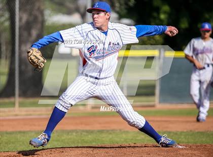 Thumbnail 1 in La Serna vs. Reno photogallery.