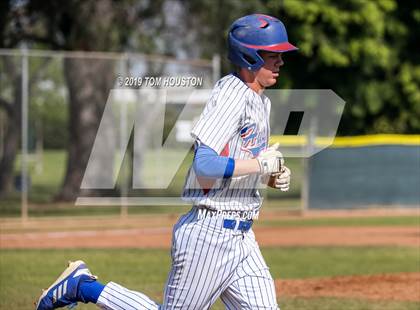 Thumbnail 1 in La Serna vs. Reno photogallery.