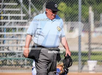 Thumbnail 1 in La Serna vs. Reno photogallery.