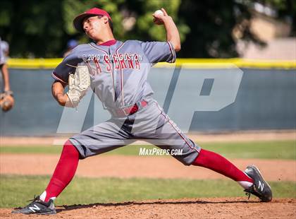 Thumbnail 3 in La Serna vs. Reno photogallery.
